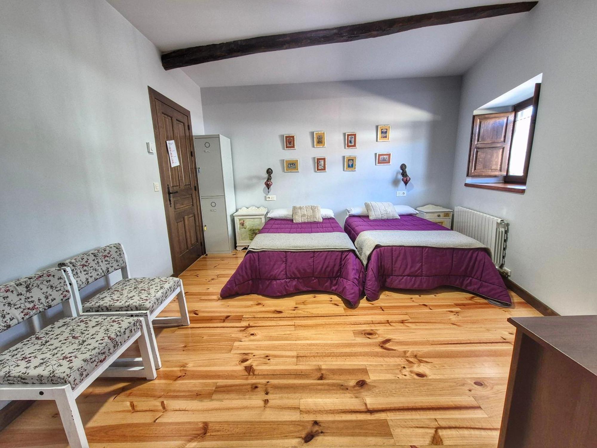Albergue El Encanto Villares de Orbigo Esterno foto